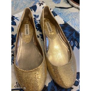 Womens Steve Madden flats 8